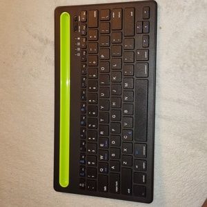 Bluetooth keyboard